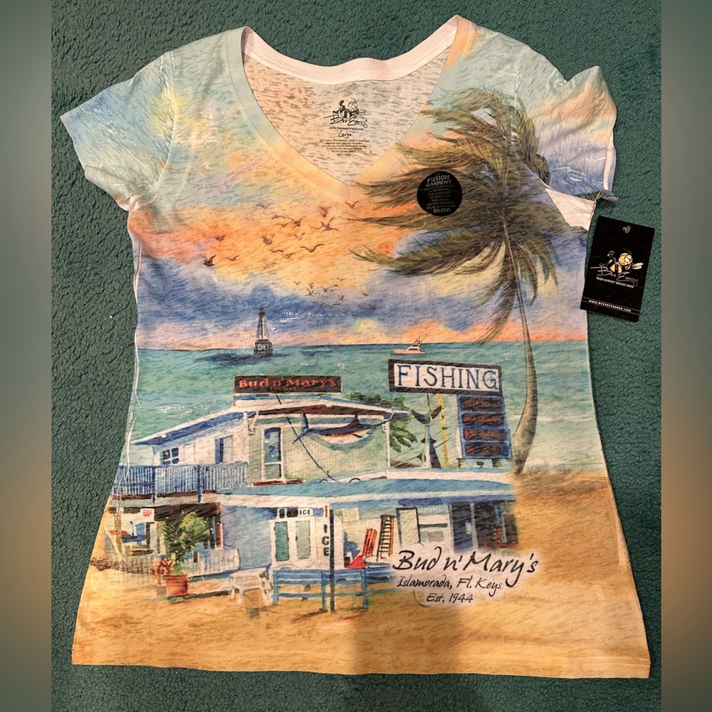 Women’s  Graphic T-Shirt - Multicolor